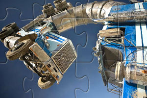 劳氏因线上业务增长及专业客户销售额提升，利润超预期